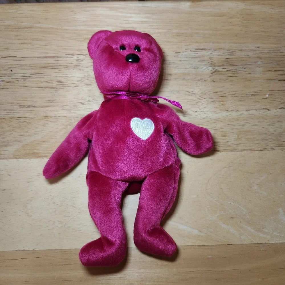 TY BEANIE BABY VALENTINA BEAR No Tag Heart valentine